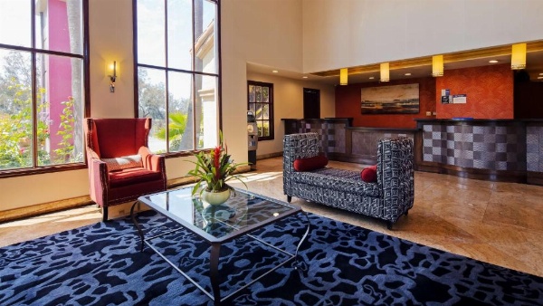 Best Western Plus Newport Mesa Inn image 30